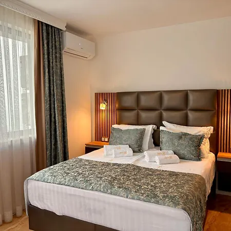 Onyx Deluxe First Line *