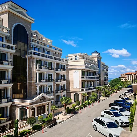 Apartamento Onyx Deluxe First Line
