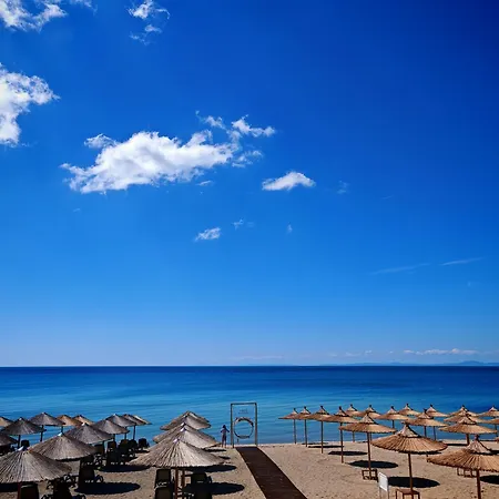 Onyx Deluxe First Line شقة *