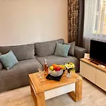 Daire Onyx Deluxe First Line *