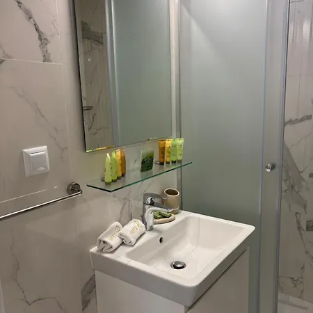 Onyx Deluxe First Line Апартаменты *