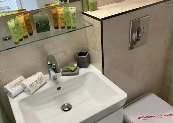 Onyx Deluxe First Line Апартаменты Свети-Влас